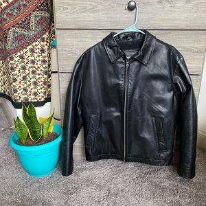 Banana republic leather jacket size medium